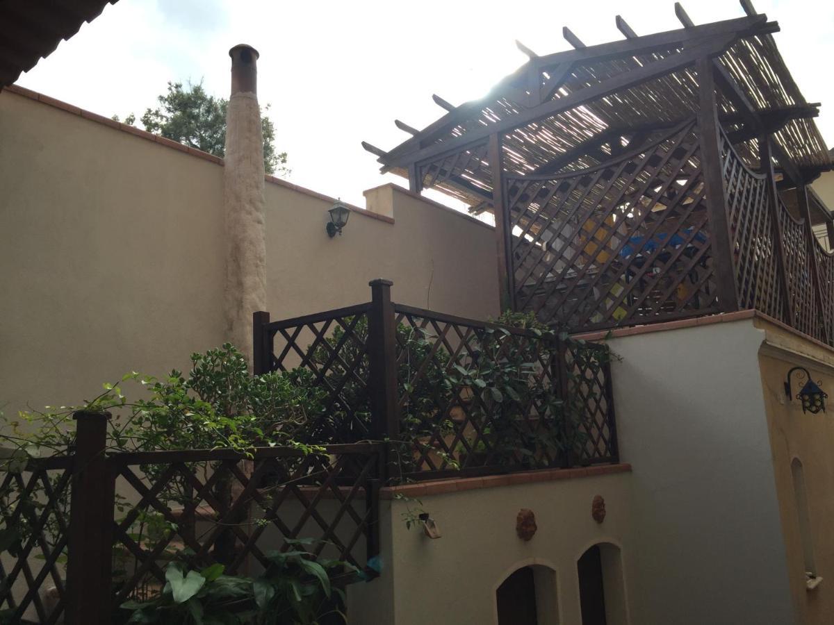Villa Serra B&B Iun E6769 โอริสตาโน ภายนอก รูปภาพ